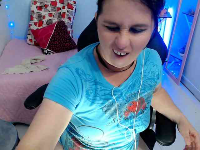 victoria-jones webcam
