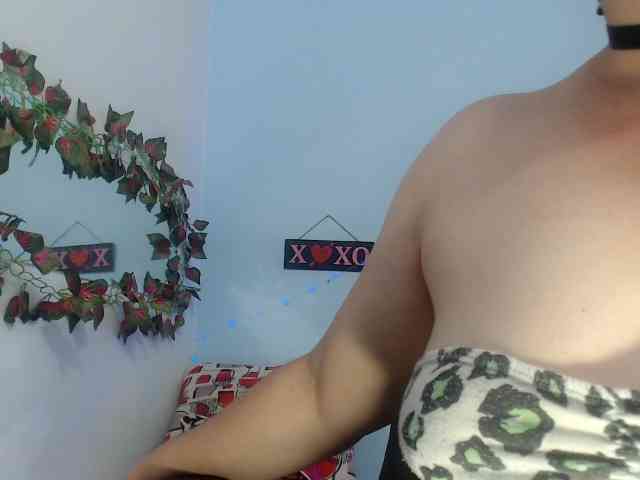 victoria-jones webcam