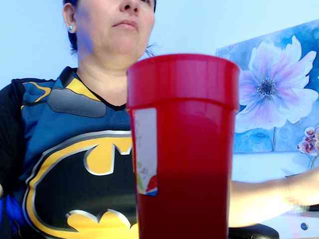 victoria-jones webcam