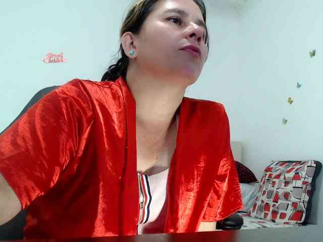 victoria-jones webcam