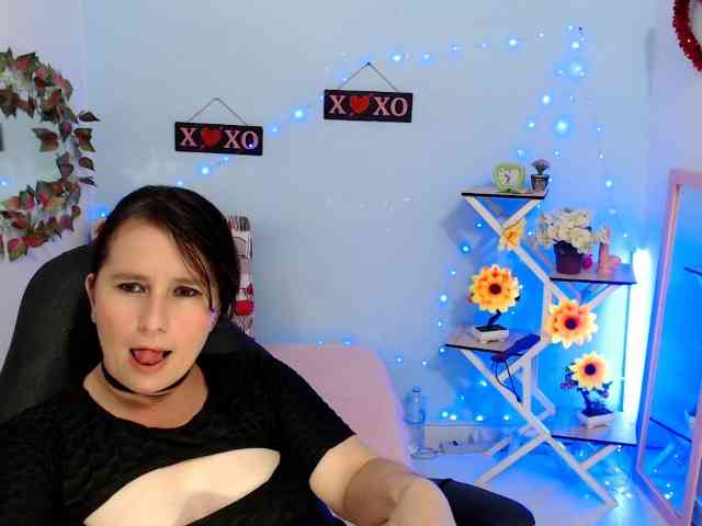 victoria-jones webcam