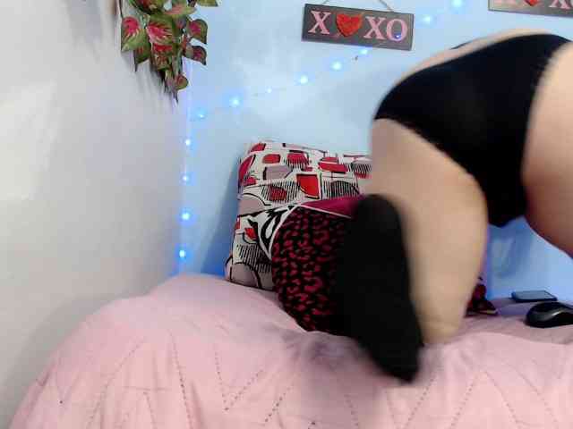victoria-jones webcam