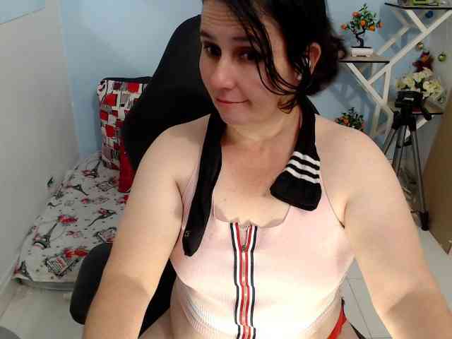 victoria-jones webcam