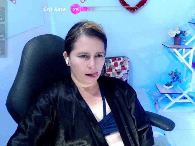 victoria-jones webcam