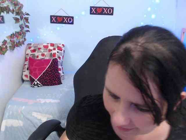 victoria-jones webcam