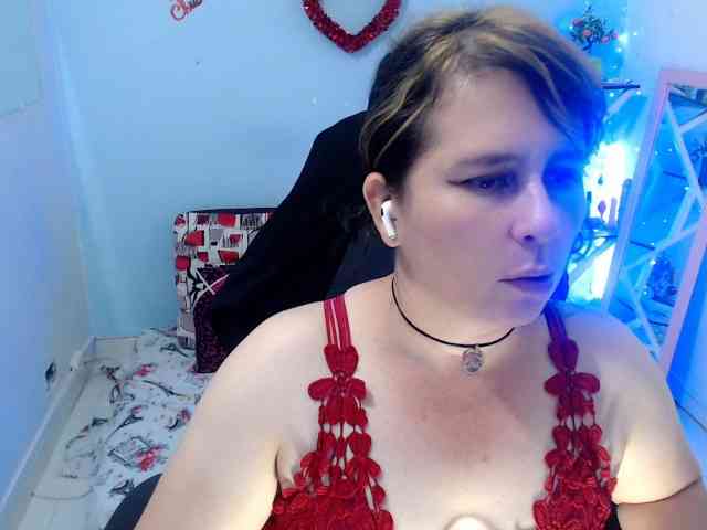 victoria-jones webcam