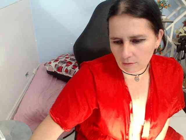 victoria-jones webcam