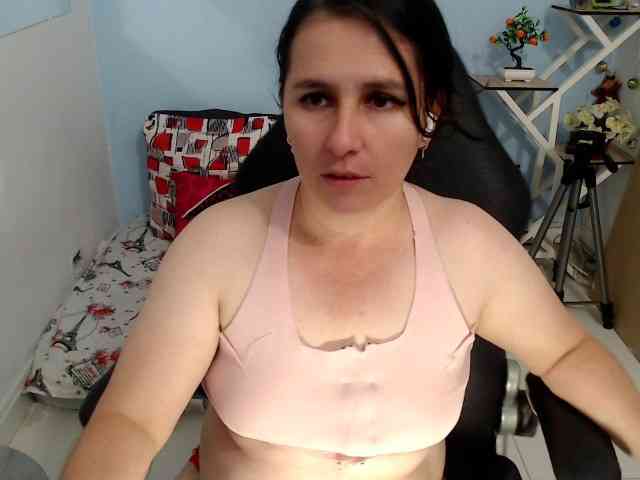 victoria-jones webcam