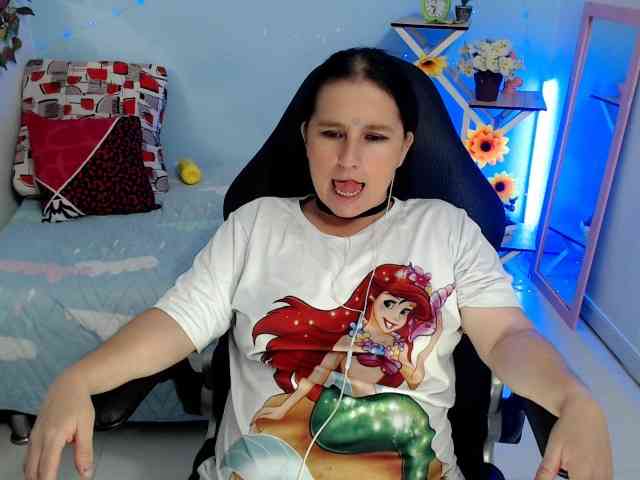 victoria-jones webcam