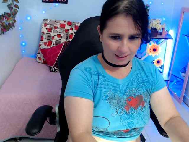victoria-jones webcam