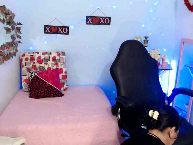 victoria-jones webcam