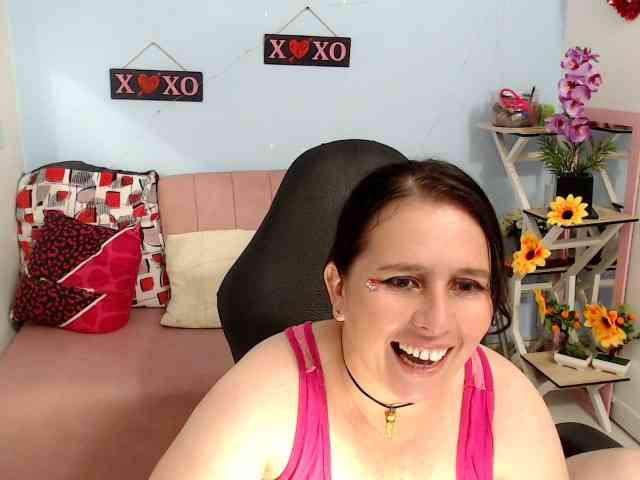 victoria-jones webcam