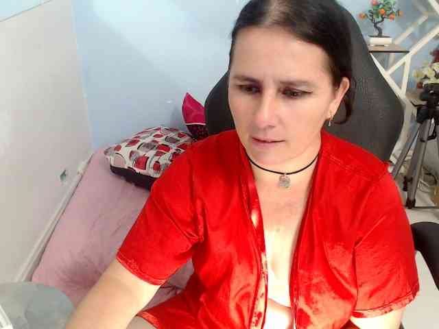 victoria-jones webcam