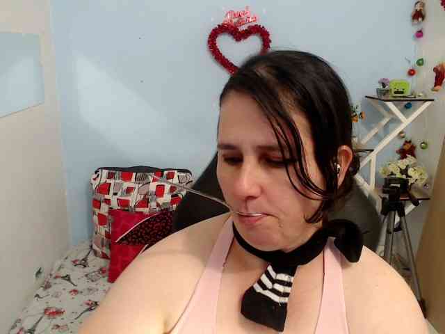 victoria-jones webcam