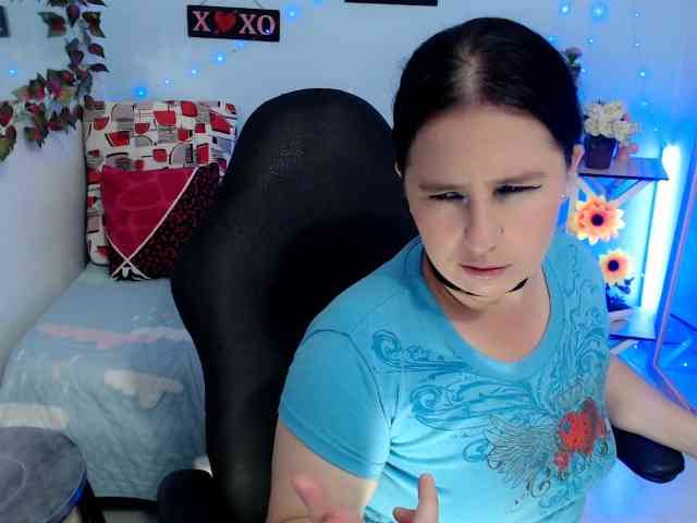 victoria-jones webcam