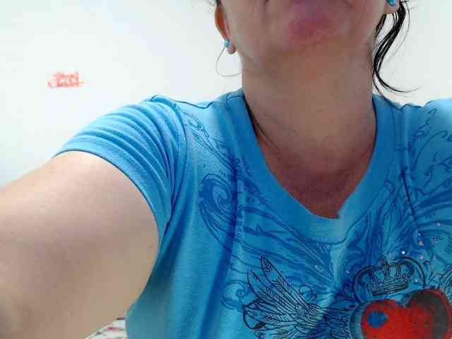 victoria-jones webcam