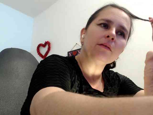 victoria-jones webcam