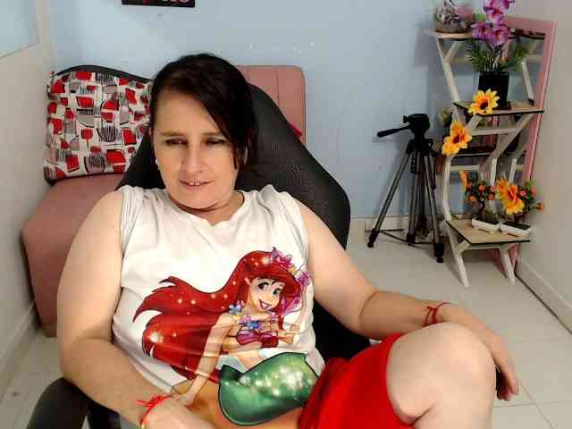 victoria-jones webcam