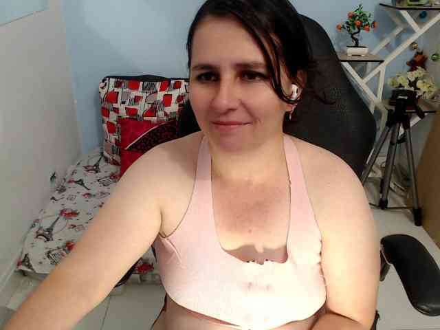 victoria-jones webcam