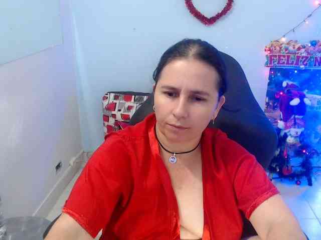 victoria-jones webcam