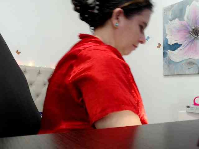 victoria-jones webcam