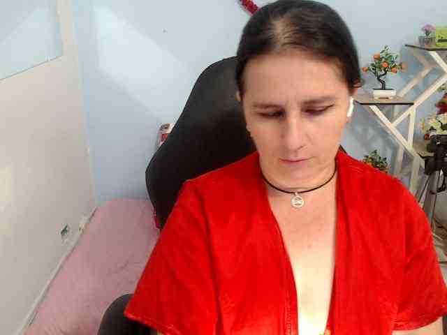 victoria-jones webcam