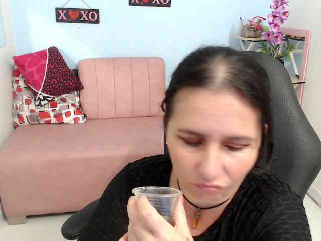 victoria-jones webcam
