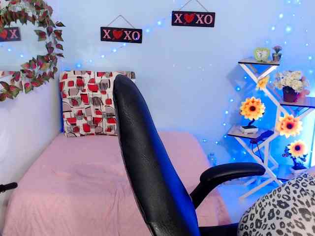 victoria-jones webcam