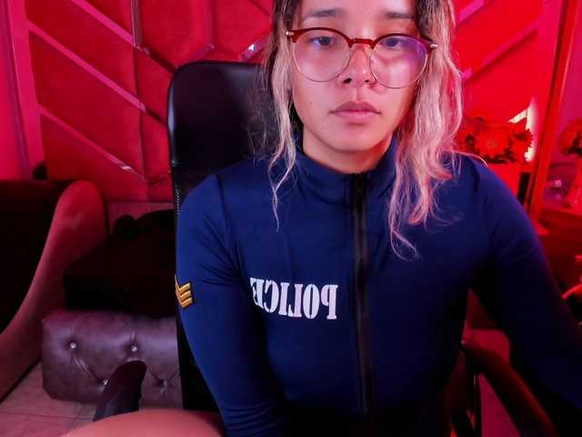 OliviaFox's BongaCams show and profile