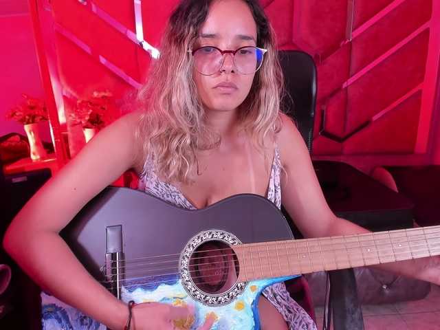 OliviaFox from BongaCams is Freechat