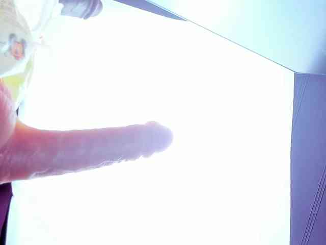 OliviaFox webcam