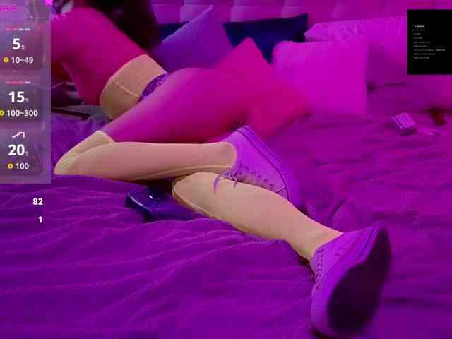 CassieSaunders webcam