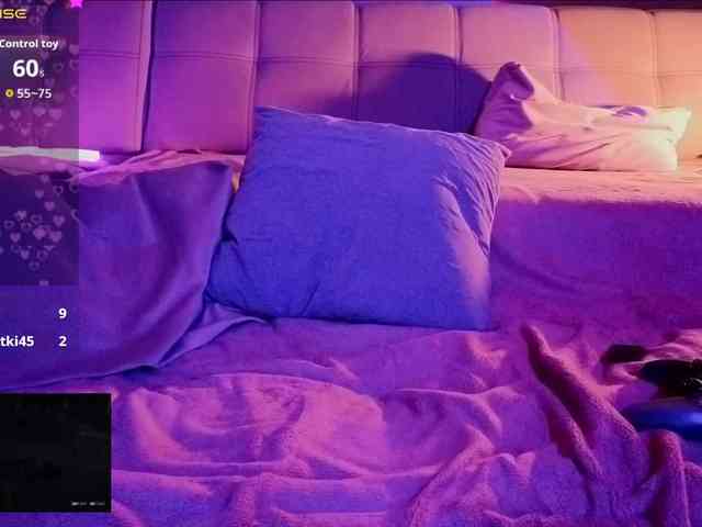 CassieSaunders webcam