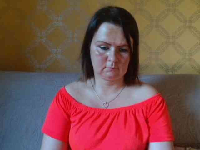 DoreenAlone webcam