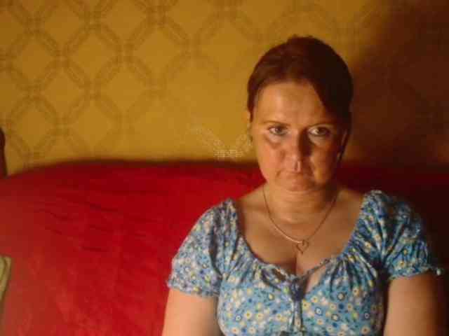 DoreenAlone webcam
