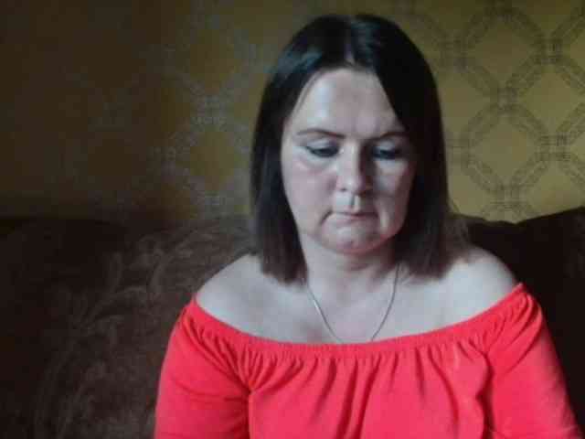 DoreenAlone webcam