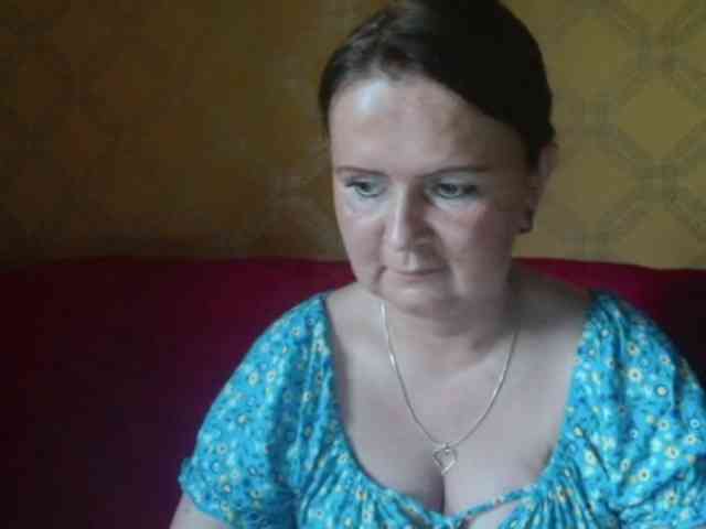 DoreenAlone webcam