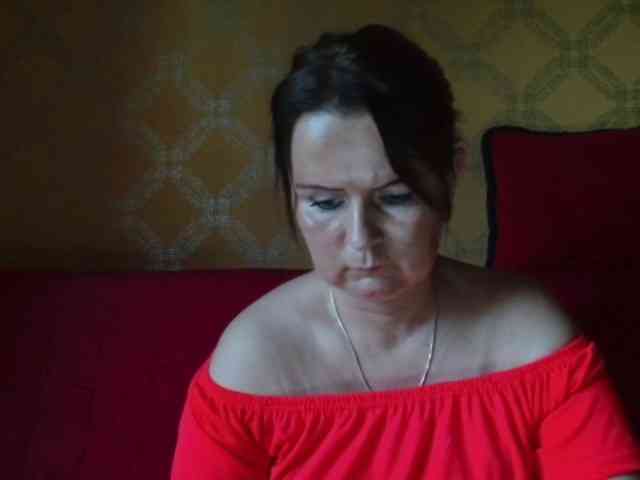 DoreenAlone webcam