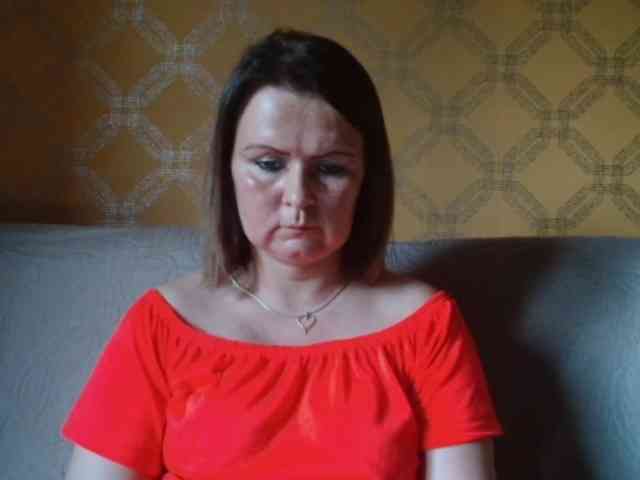DoreenAlone webcam