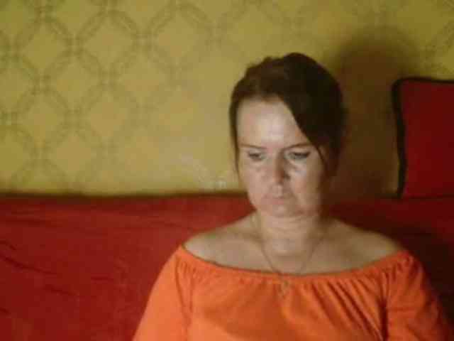DoreenAlone webcam