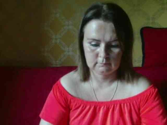 DoreenAlone webcam