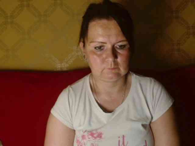 DoreenAlone webcam