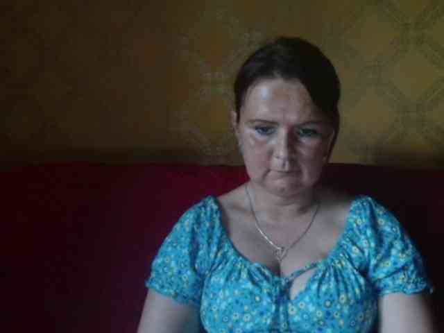 DoreenAlone webcam