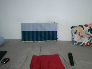 BIGTITTISXX Porn Show