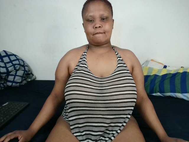  BIGTITTISXX chat room