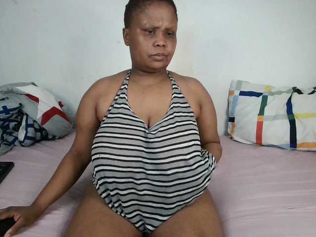  BIGTITTISXX chat room