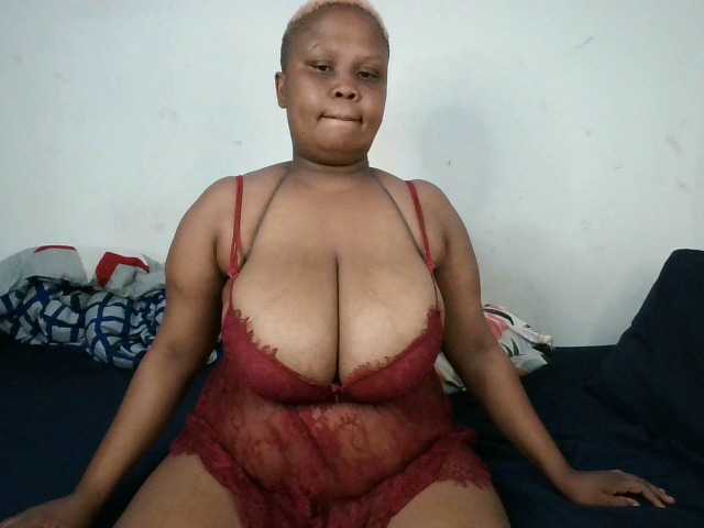 BIGTITTISXX — Freechat on BongaCams