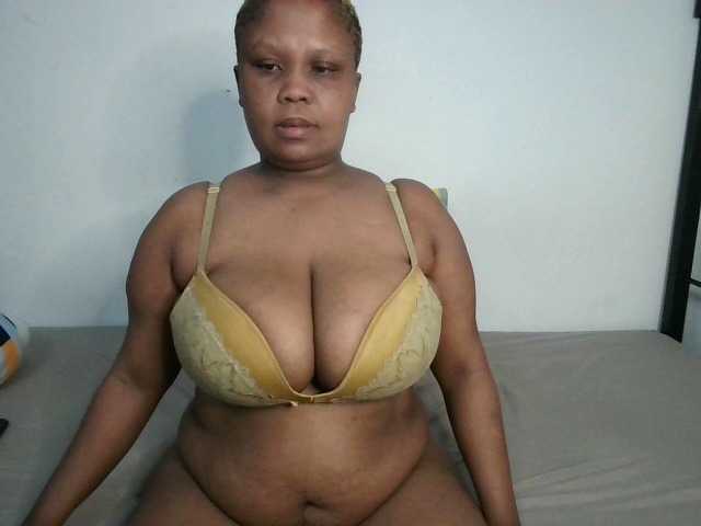 BIGTITTISXX