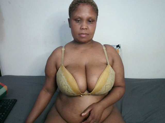 BIGTITTISXX from BongaCams