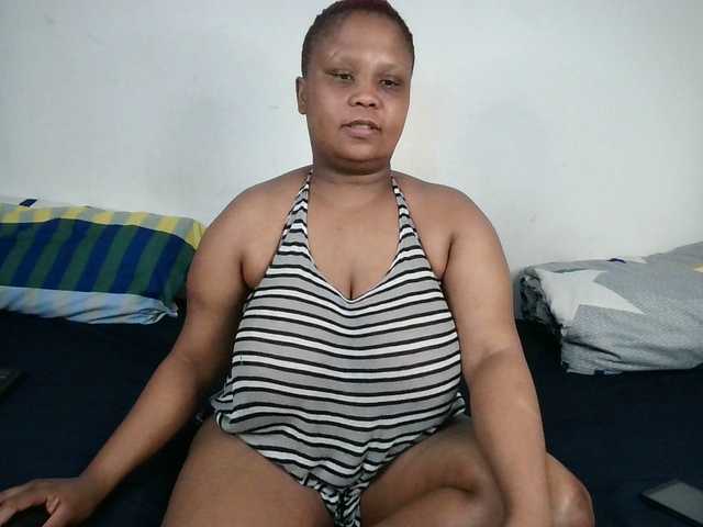  BIGTITTISXX chat room